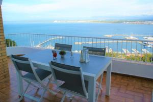 Precioso piso vistas espectaculares del mar AV-50