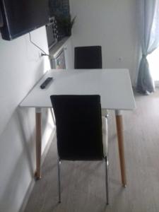 Agia Paraskevi, a cozy and minimal retire