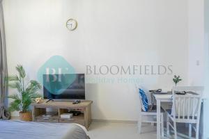 Bloomfields Stu In Carson