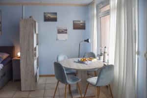 Delphinkoje FeWo Kniedler 3-0-6 - IFA