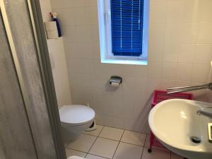 -"Fischländer Weg 53B"-