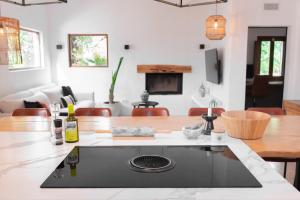 Chic Ibiza Villa nearby Olivera beach