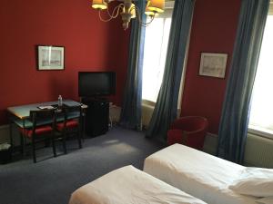 Hotels Grand Hotel de L'Univers : photos des chambres