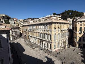 Family King Room with Single Bed and City View room in Best Western Hotel Metropoli