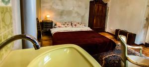 Vintage and Artistic Altbau