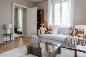 Appartement Les Fougères 1e Calme Confort et Propreté