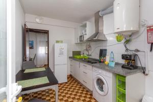 BeGuest Caparica Sunny Beach