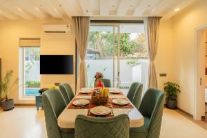 ELIVAAS Laguna Encanto 4 BHK Villa with Pvt Pool & Terrace