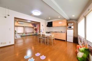 恐竜好きの小さなお子様連れのご家族におすすめ宿 じゅらどんの家