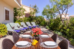 Mallorca Beach front line house Up To 6