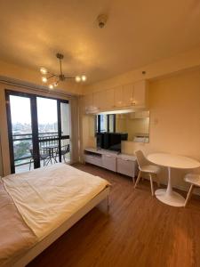 Grand Soho Makati Condo