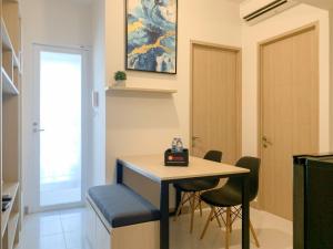 Relaxing and Warm 2BR at Tokyo Riverside PIK 2 Apartment By Travelio