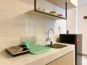 Relaxing and Warm 2BR at Tokyo Riverside PIK 2 Apartment By Travelio