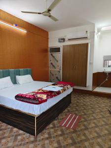 Vivan Palace Ayodhya Near Ram Janmabhoomi