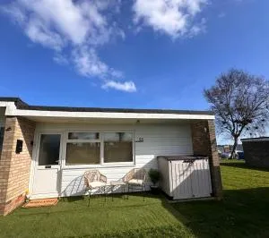 55 Florida Park Hemsby - Martham