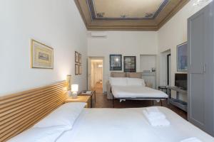 Pitti Family Apartment in Central Florence