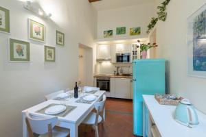 Pitti Family Apartment in Central Florence