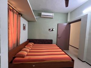 SHIs 2BHK home in Coimbatore near Sai Baba Colony, Ganga C Hospital, Womens care