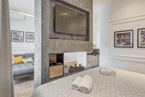 Romanca Deluxe Studio - City View