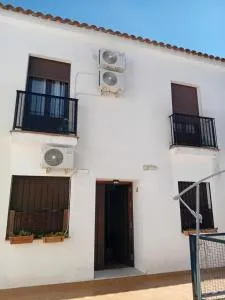 Adosado con piscina cazalla de la Sierra 5 people - El Viso