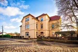 FeWo Droyßig Villa Edelgard - Heideland