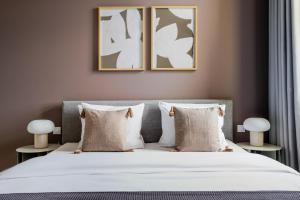 Blueground Prague 2 furnished Náměstí Míru PRG-44