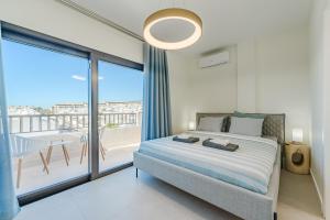 Exclusive new Townhouse in Playa Paraiso