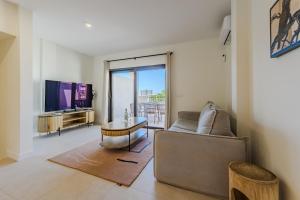 Exclusive new Townhouse in Playa Paraiso