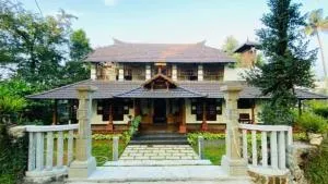 Vilangadan Tharavadu - Alwaye