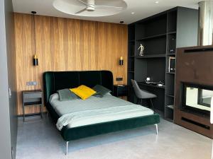 Los Genoveses Penthouse