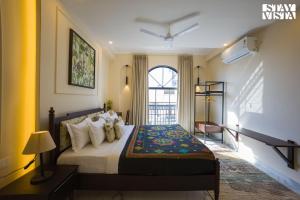 StayVista at Sabora Blue - Luxury 4 BHK Near Airport, Malviya Nagar, Jaipur