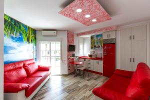 estudio en Salomar 2000