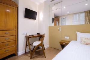Hotels Hotel Boileau : photos des chambres