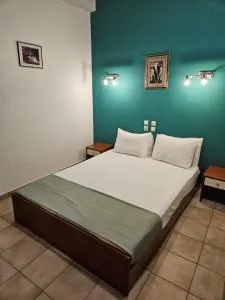 Πανθεον - 圣康斯坦丁诺斯弗希奥提达