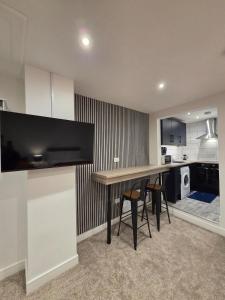 Modern Studio Apartment in Blackburn Town Centre