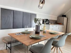 A3 - Haus Deichwind Königsberger Allee 36 - FERIENDOMIZIL HOLLICH