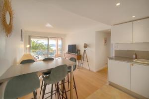 Auré-Parking-Piscine-Terrasse-VCA