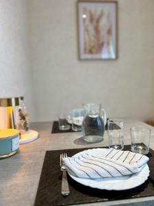 Appartements La Cotiere, Terrasse et Jardin RDC, Proche plage : Appartement - Vue sur Jardin