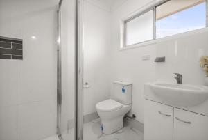 Charming Home in Algester close to plaza