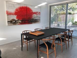 Maisons de vacances LA VILLA KORLEA AVEC PISCINE AIX LES BAINS : photos des chambres