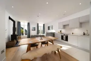 Harbour Lookout, Luxury Family Apt, Sea View and Terrace, 2 Bedrooms,1 Bathroom, Parking - Countisbury