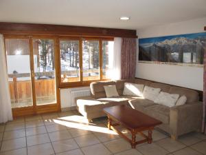 Appartementhaus Venetz SAAS107 ruhige Lage direkt an SKIBUSHALTESTELLE