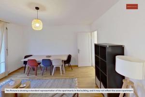 Simple and Warm on Köschenrütistrasse