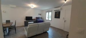 Maisons de vacances Maison neuve 14km beauval jardin wifi PMR : photos des chambres