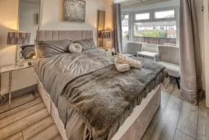 Luxury modern stays - Kingshurst