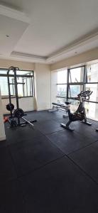 Luxurious one bedroom Apartment, Kilimani-Nairobi Kenya by Sana Sana Holiday Apartments