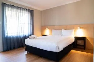 El Toro Motel - Camden