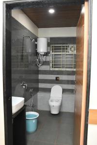 M R Residency Lokapur