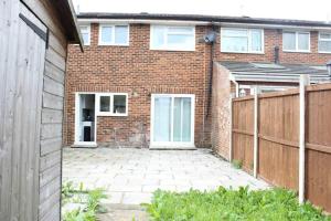 Private & Comfortable 2 Bedroom Home away from Home