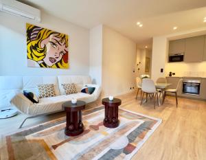 Magnifique appartement entièrement rénové - 2 chambres avec terrasse